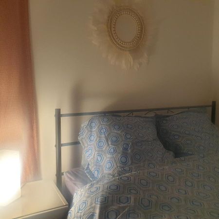 Studio 25M2 Independant Sous-Sol Apartment ซาร์คเซลส์ ภายนอก รูปภาพ